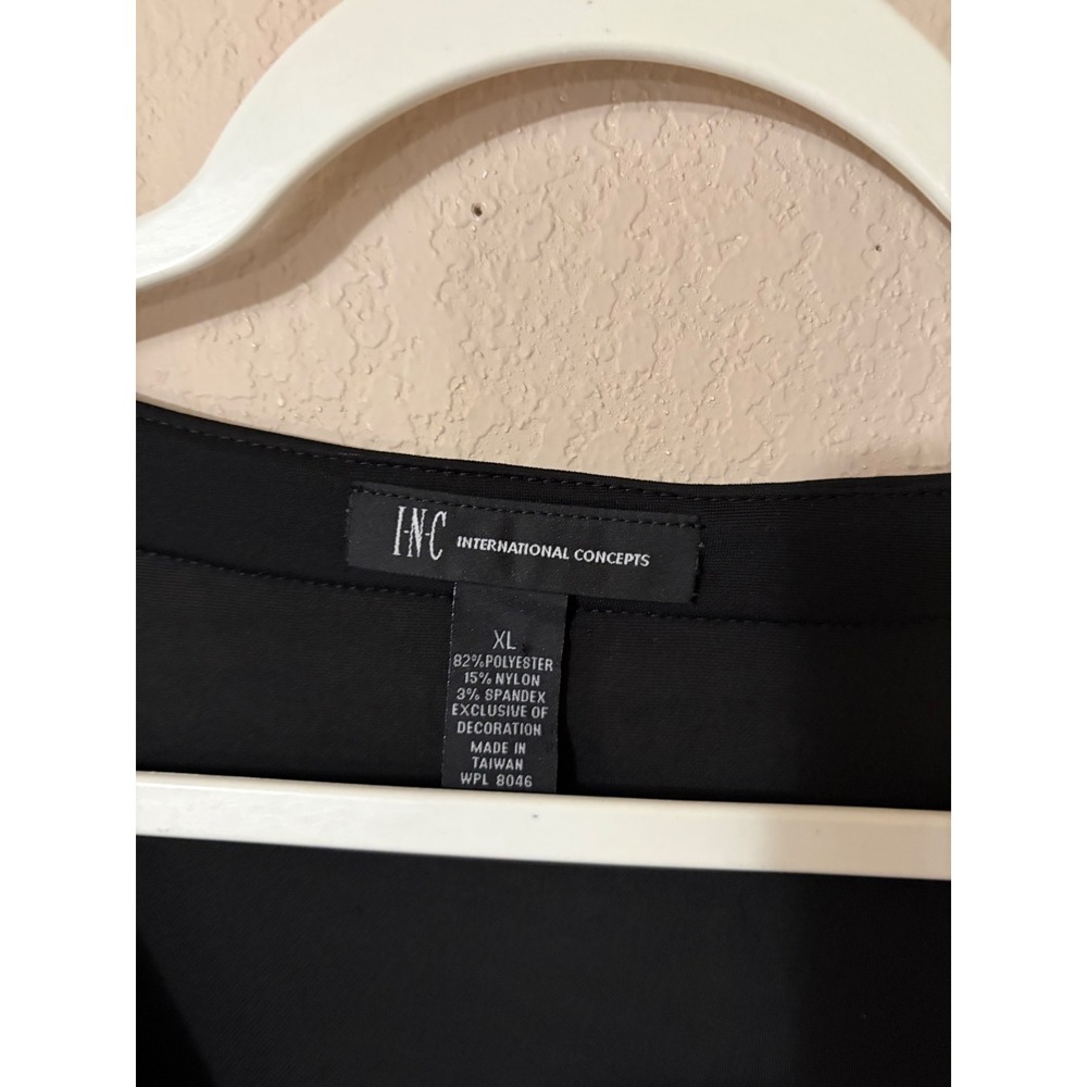 INC International Concepts Black V-Neck Tunic Top XL Ring Detail 3/4 Sleeve - Picture 2 of 10